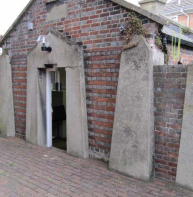 Egyptian – Mikveh (bath house) of former synagogue, King Street