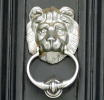 lion and ring – St Dunstan's Terrace