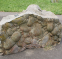 11  comemoration stone