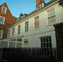 5  Biggleston home in Crown Yard