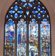 4  Geometirc window in St Paul's church