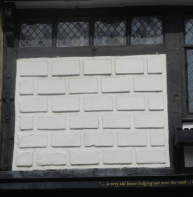 Palace Street (the leaning house) – plaster mimicking rusticated stone