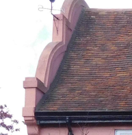 Dutch gable – Sylvan House, Castle Row  