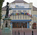 2  new theatre 1982