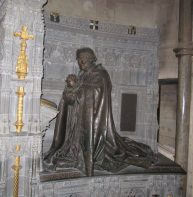 Cenotaph – Archbishop Frederick Temple memorial in Cathedral Corona