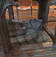 Cadaver – Archbishop Henry Chichele's tomb, Cathedral choir
