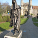 3  Bertha statue