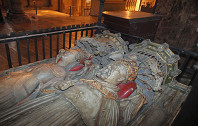 henry4-tomb-1