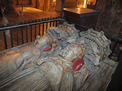 henry4-tomb-1