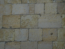 stones-caen-nave