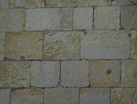 stones-caen-nave
