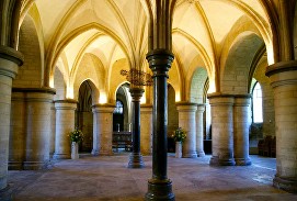 crypt-becket