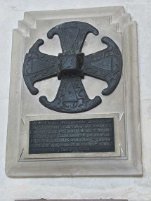 canterbury-cross