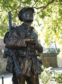 buffs-statue-2